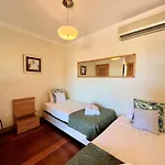 Apartment Modern 2 With Pool By Homing