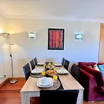 Modern 2 With Pool By Homing Lägenhet *