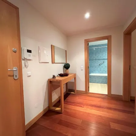 Modern 2 With Pool By Homing Apartment