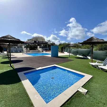 Апартаменты Modern 2 With Pool By Homing