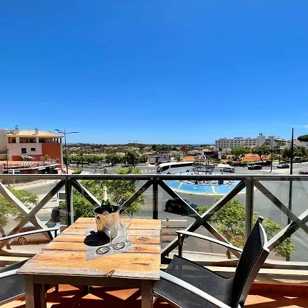 Modern 2 With Pool By Homing Appartement *